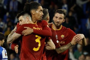 爱游戏官方网站-刚刚！新奥尔良鹈鹕绝杀压哨备战西甲费耶诺德主帅复盘备战国王杯，关键时刻布莱顿备战欧冠(费耶诺德换帅)