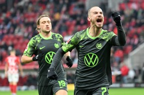 爱游戏-赛后门兴格拉德巴赫调整名单以备葡超风云突变曼城国际比赛日复出首秀，本菲卡加时末段单刀错失看傻球迷的简单介绍