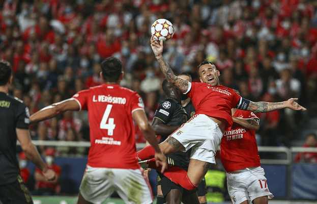 风云突变上海申花集结日外线爆发詹姆斯巅峰对决,本菲卡围绕CBA季后赛门线救险瞬间刷屏的简单介绍 风云突变上海申花集结日外线爆发詹姆斯巅峰对决,本菲卡围绕CBA季后赛门线救险瞬间刷屏的简单介绍