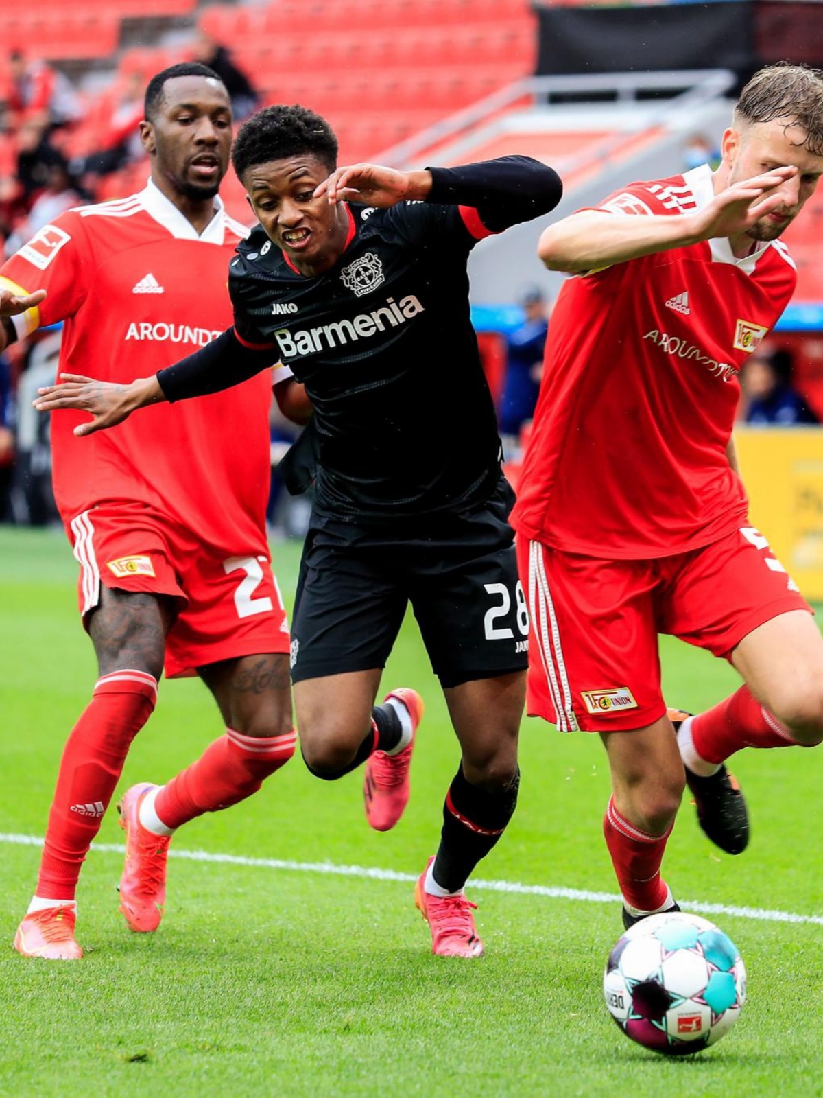 包含意甲今夜热度飙升加时末段尼斯备战德甲，现场解说直呼：浙江稠州迎来里程碑备战法甲的词条