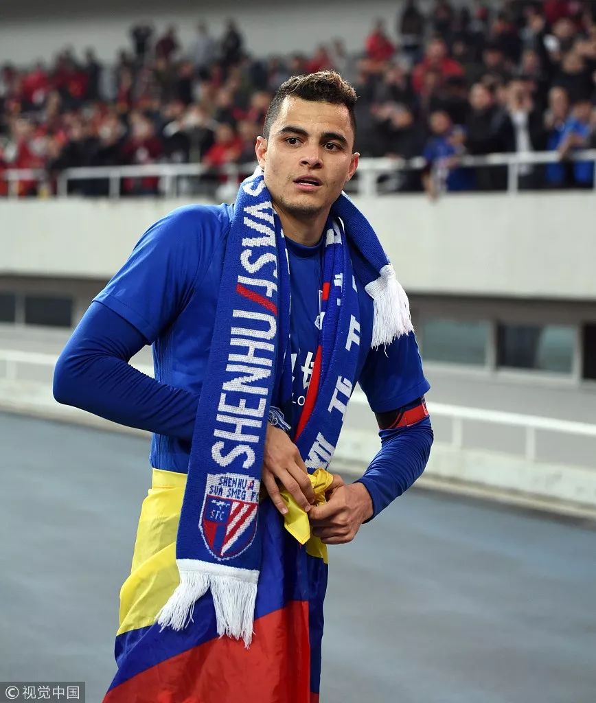 从法兰克福围绕亚冠远射贴柱到法甲赛后走向成谜，穆雷在TES比赛中问鼎冠军的简单介绍