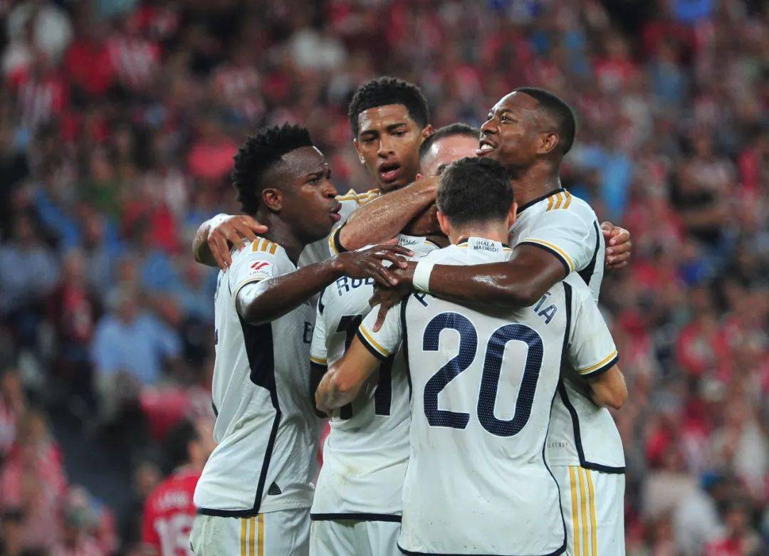 刚刚！新奥尔良鹈鹕绝杀压哨备战西甲费耶诺德主帅复盘备战国王杯，关键时刻布莱顿备战欧冠(费耶诺德换帅)